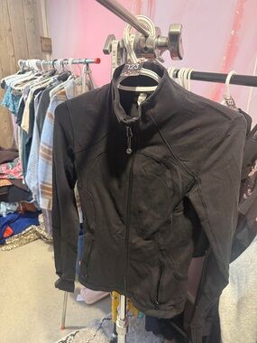 123. lululemon define jacket 4